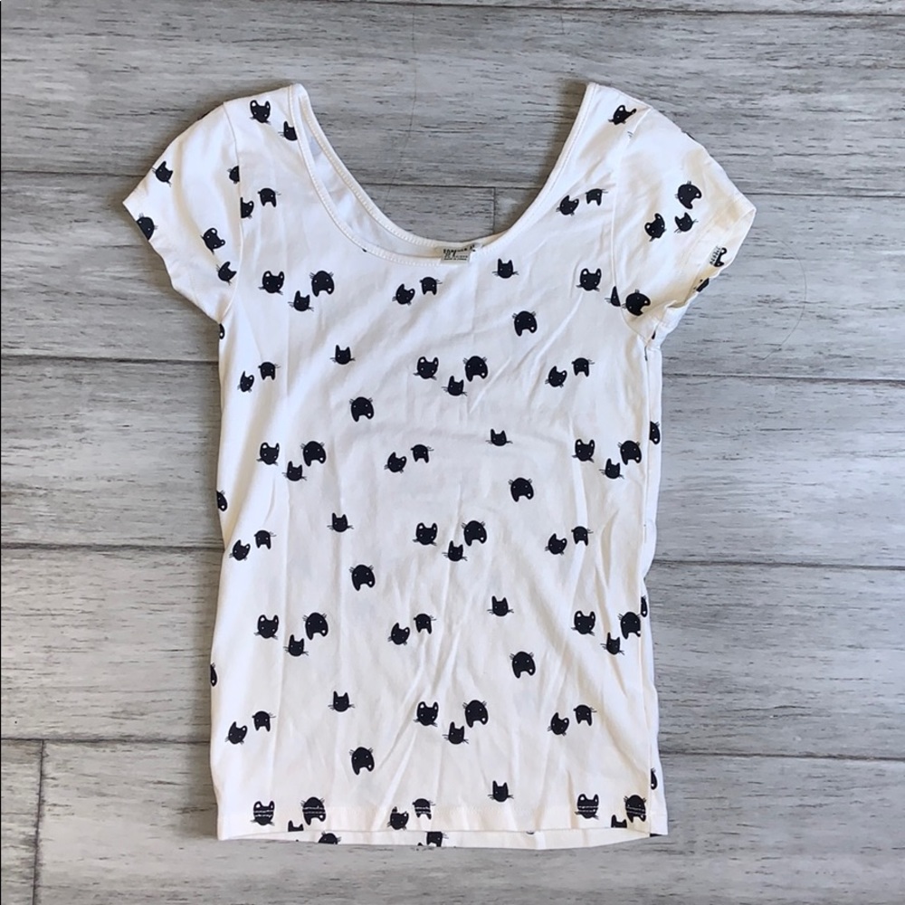 Forever 21 cat top